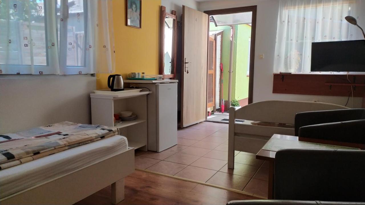 Dom Wakacyjny U Mirka Ustka Esterno foto