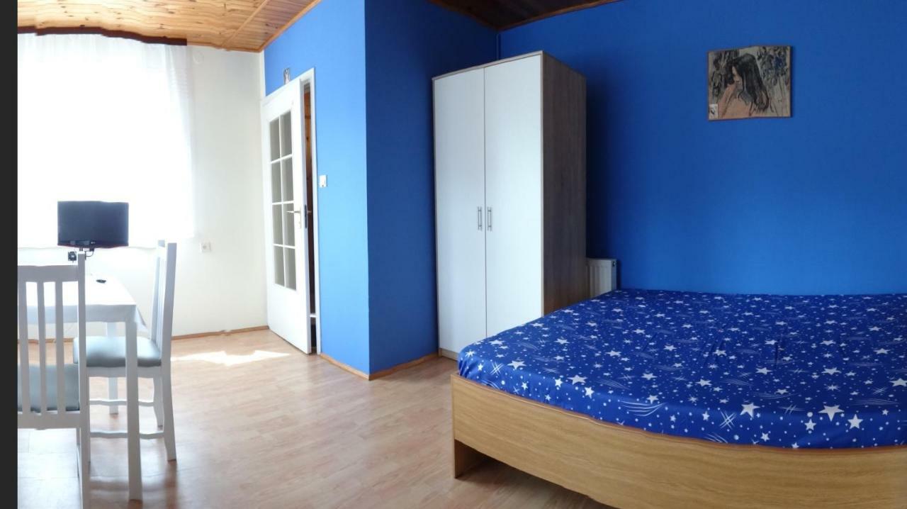 Dom Wakacyjny U Mirka Ustka Esterno foto